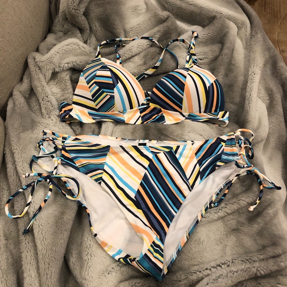 adore me bikini (top size large, bottom size xl)